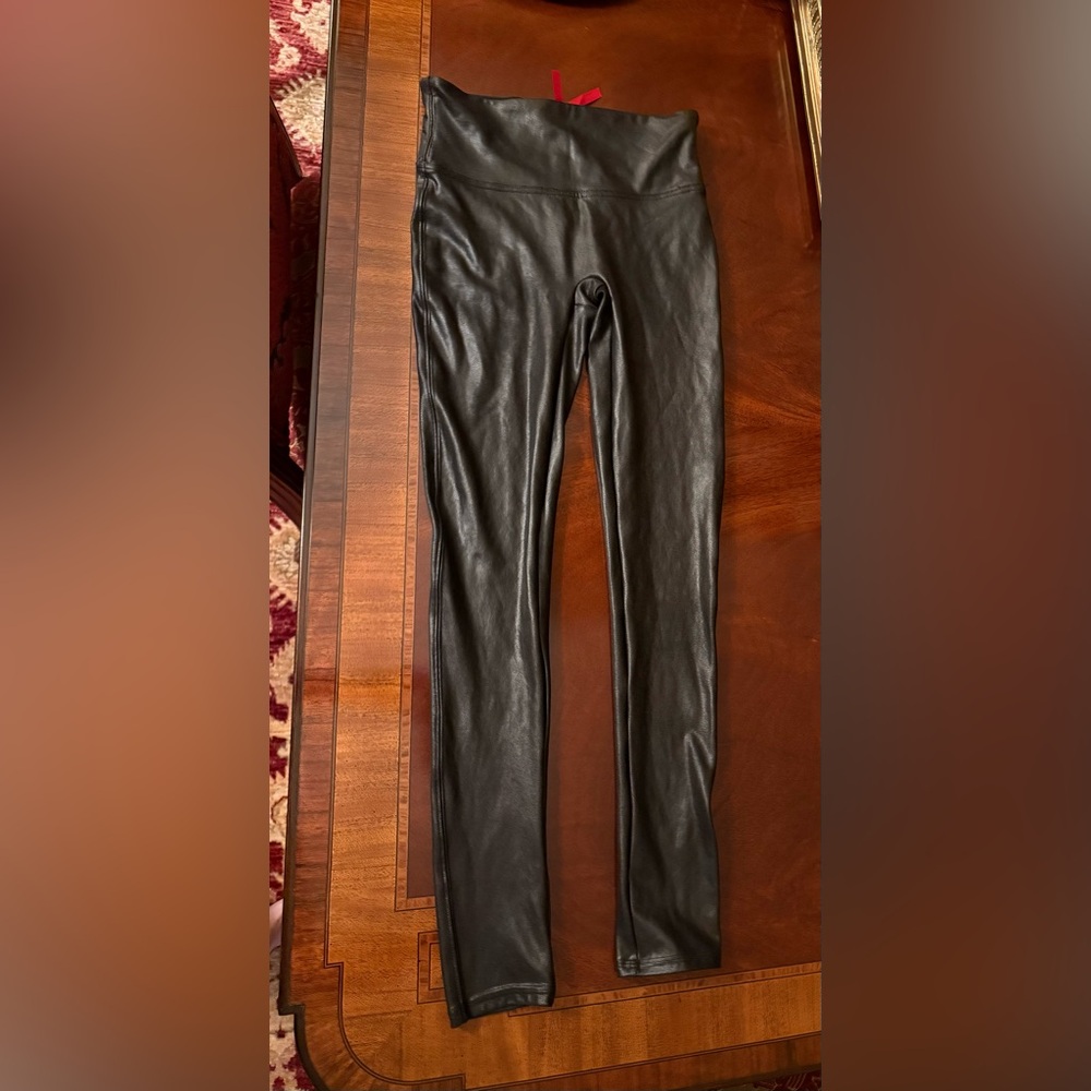 SPANX FAUX LEATHER LEGGINGS Black size Small new without tags